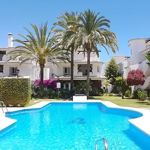 Apartamento Naranjos Close To Puerto Banus Marbella